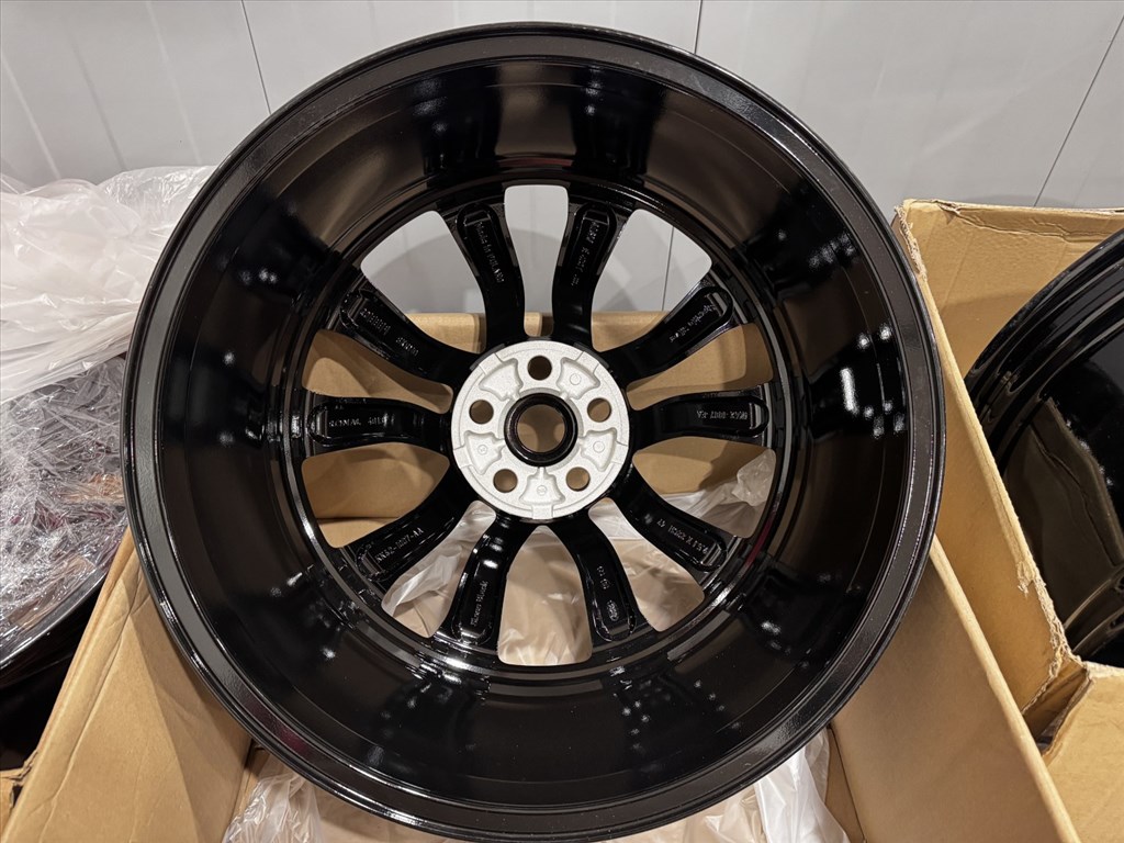 R22 Original Land rover 9.5J ET49 - KK62-1007-AA - 1db alufelni felni 13. kép