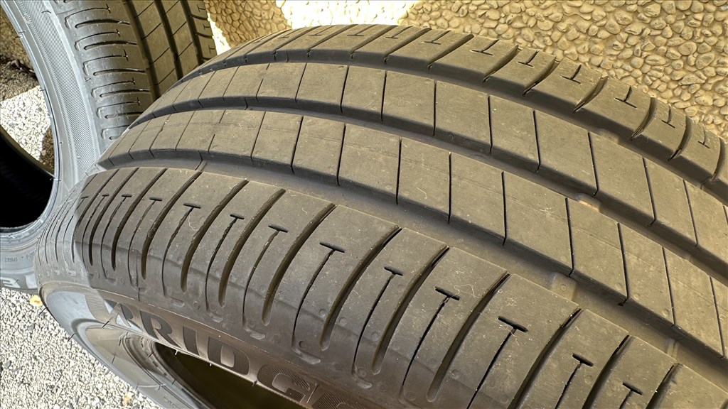 Bridgestone Ecopia EP150 205/55R16 nyári gumi szett 4. kép