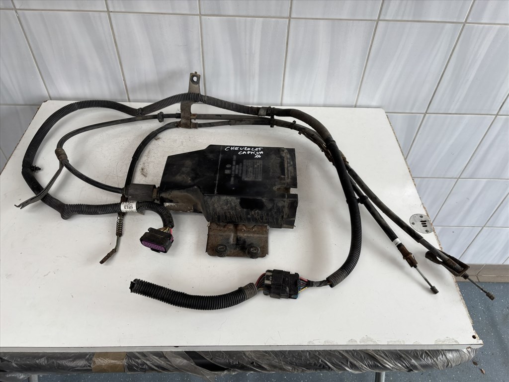 Chevrolet Captiva 2.2 Diesel 4WD elektromos kézifék motor 20951996 1. kép