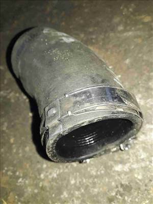 Volkswagen Passat B6 Turbócső / Intercooler Cső