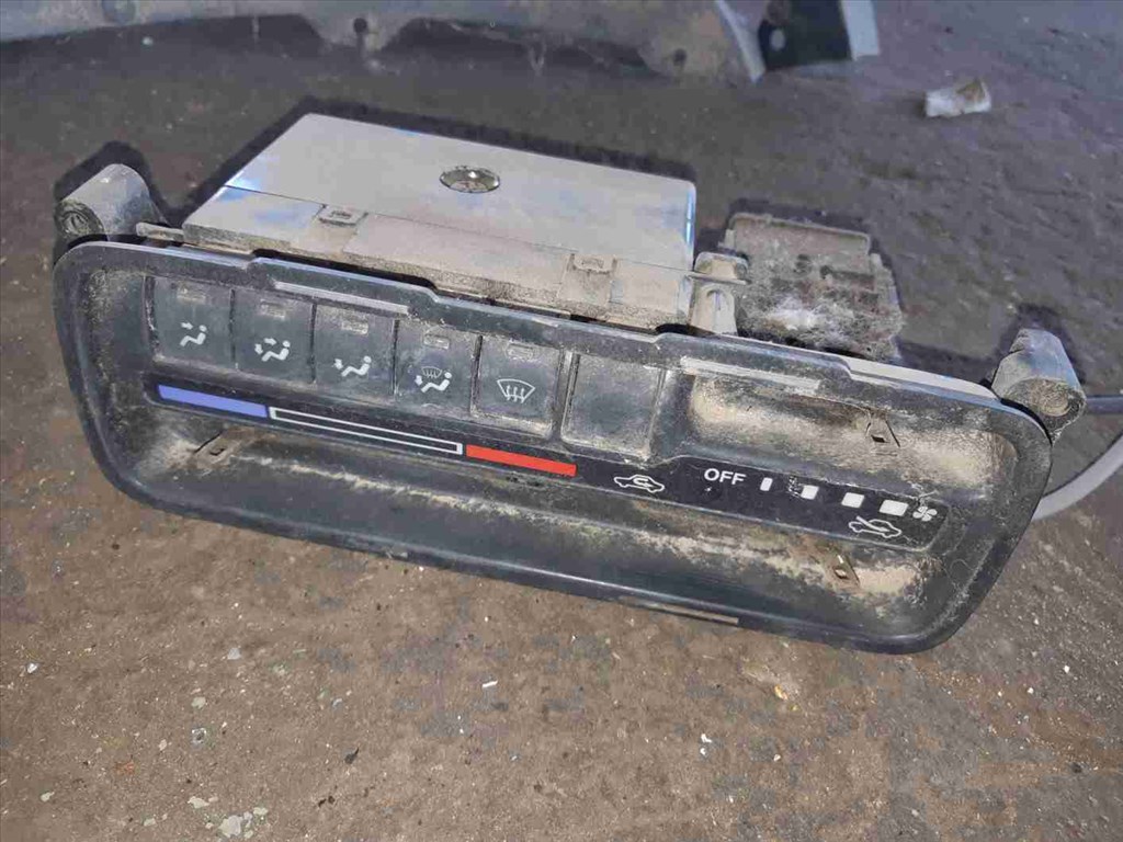 Opel Frontera A Fûtéskapcsoló 74510-63G 1. kép