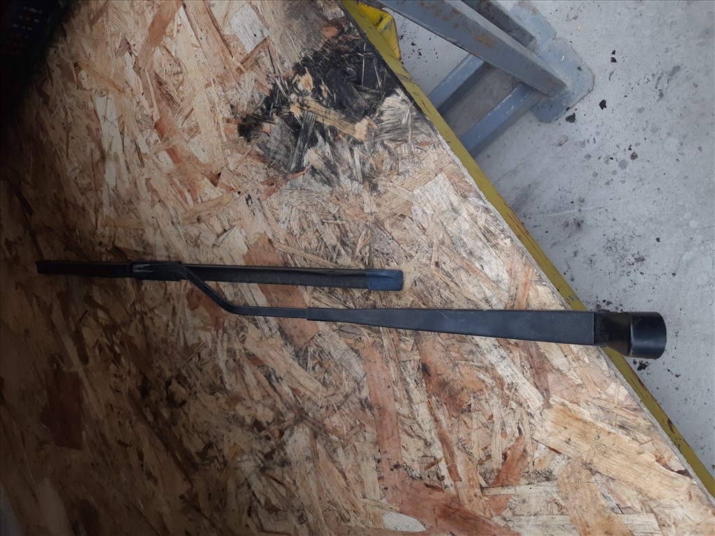 Citroen C3 Bal Elsõ Ablaktörlõ Kar 1. kép