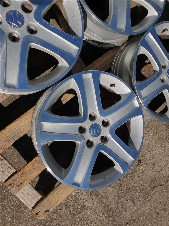 17" 5x114,3 Suzuki Vitara 3. kép