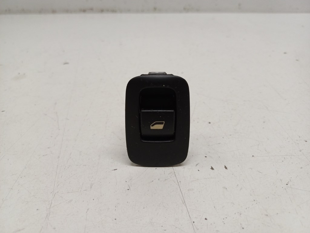 Citroen C4 grand picasso jobb hátsó ablakemelõ kapcsoló 96639378ZD 1. kép