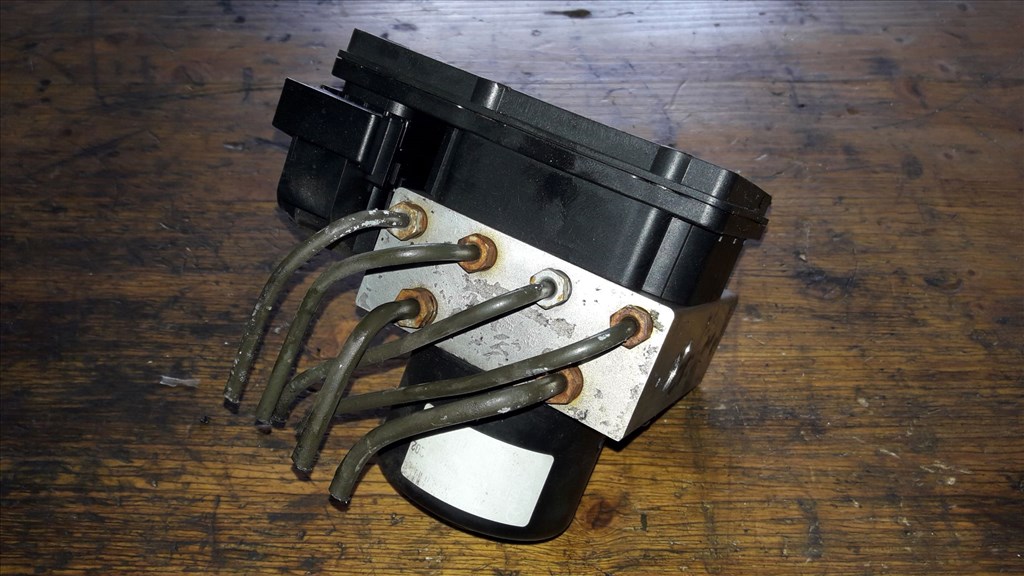 Mercedes C 220 ABS Tömb A 209 545 02 32 1. kép