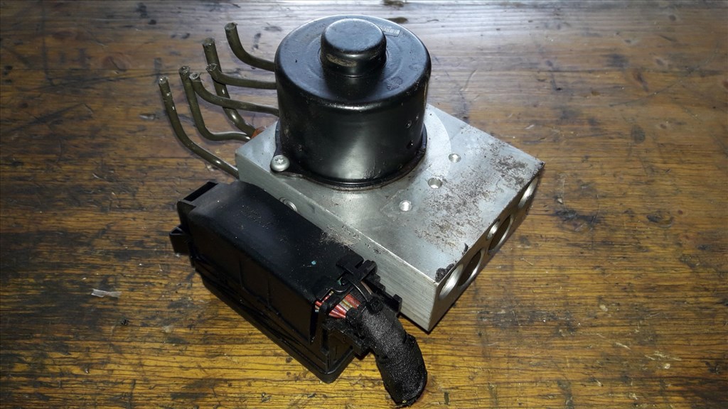 Mercedes C 220 ABS Tömb A 209 545 02 32 2. kép