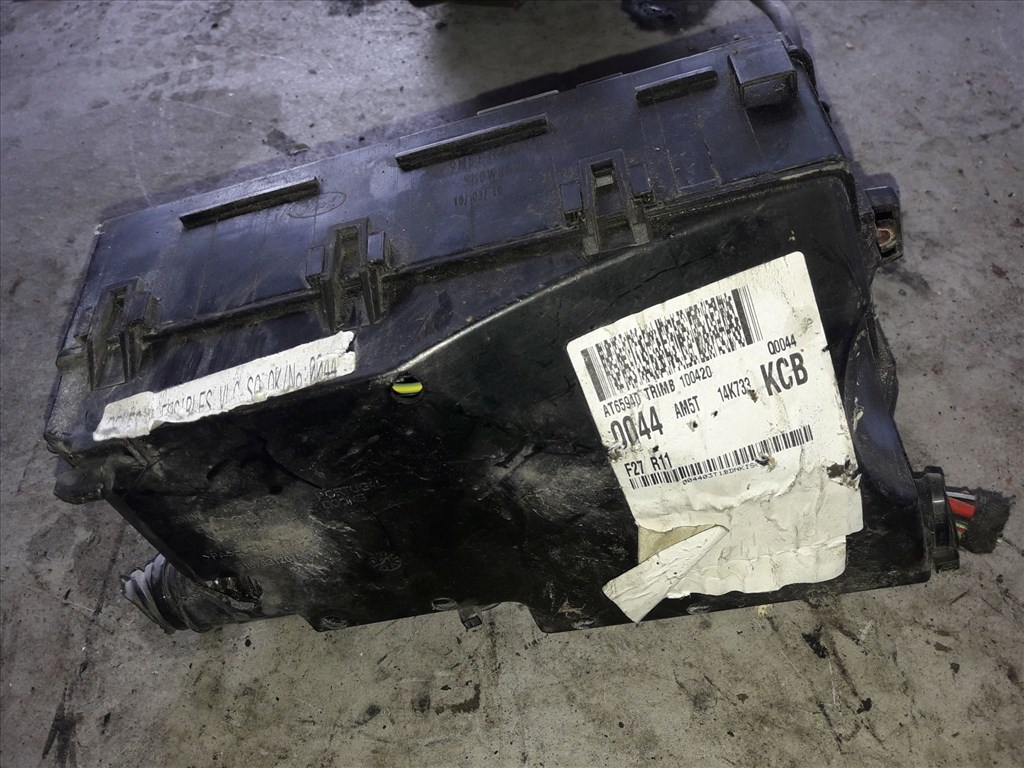 Ford Focus 2.5 Biztosítéktábla / Relé Tábla AM5T 14K733 KCB 2. kép