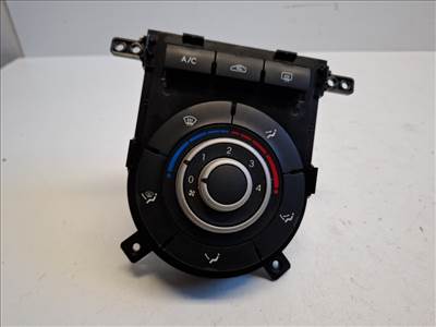 Kia Venga  fûtéskapcsoló (fûtés kapcsoló) 972501P150