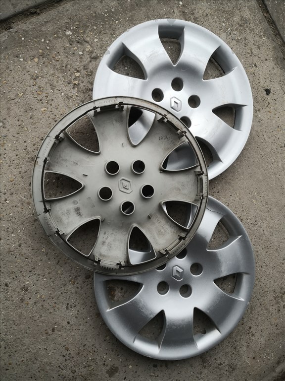 Renault 16-os gyári dísztárcsa 5. kép