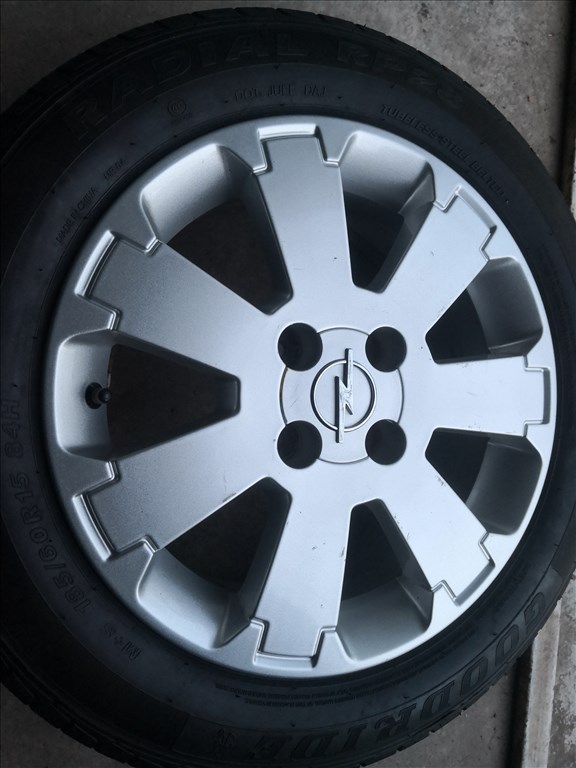 Opel 15-ös gyári alufelnik 4x100-as 1. kép