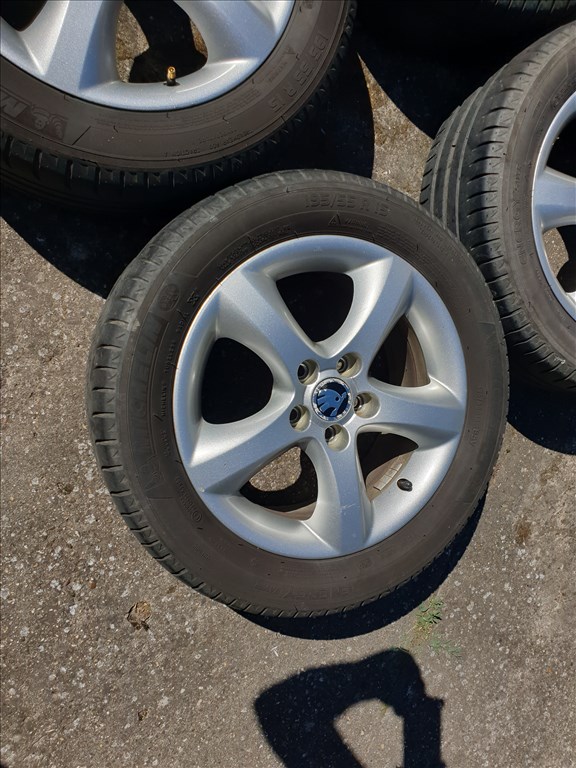 15" 5x100 Skoda Fabia 3. kép