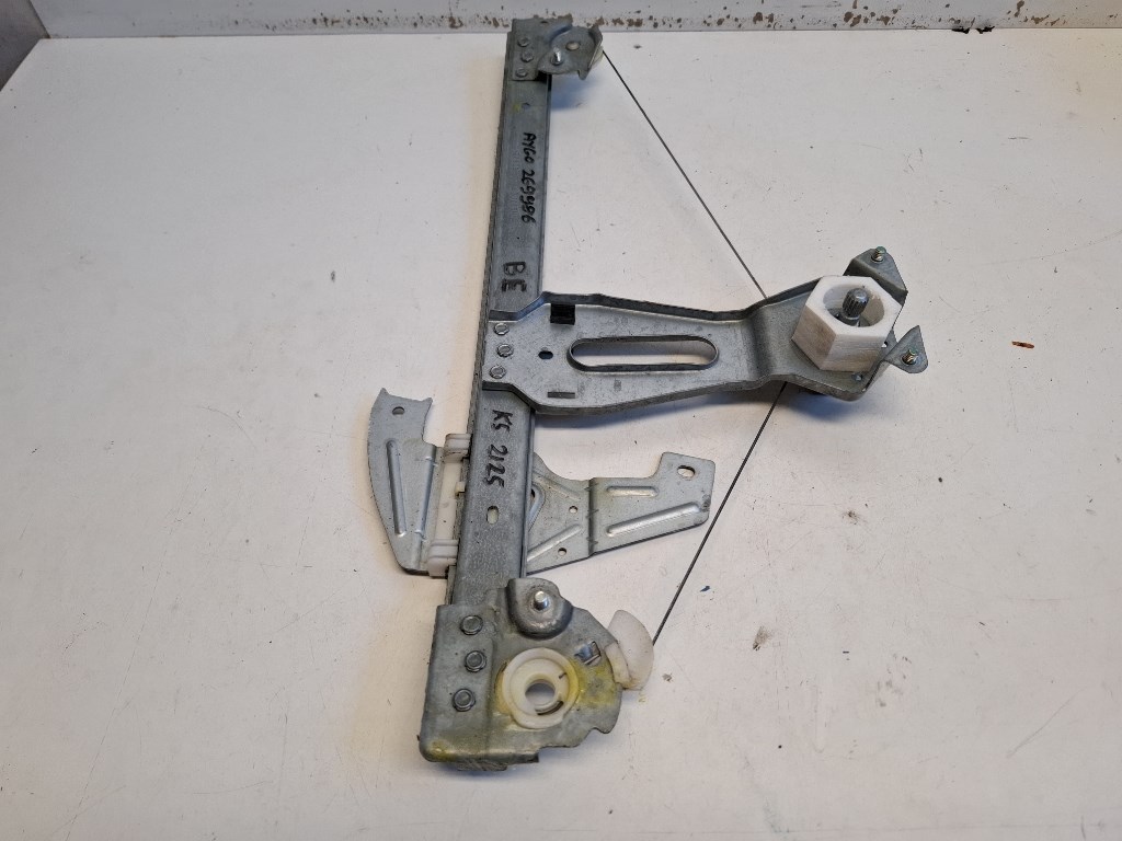 Toyota Aygo 5 ajtós bal elsõ Ablakemelõ szerkezet mechanikus 698200H010 1. kép