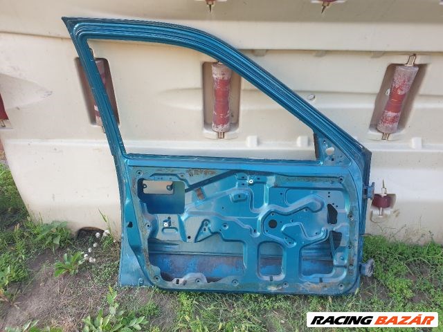 Suzuki Swift II Bal első ajtó 2. kép