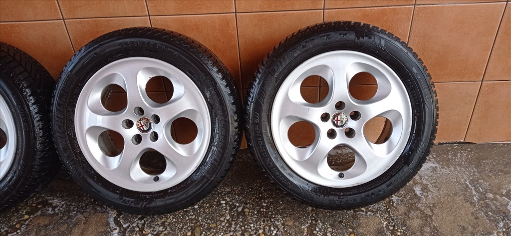 ALFA 147 16" ALUFELNI 5X98 TÉLI 205/55R16 GUMIVAL OLCSÒN!!!!! 3. kép