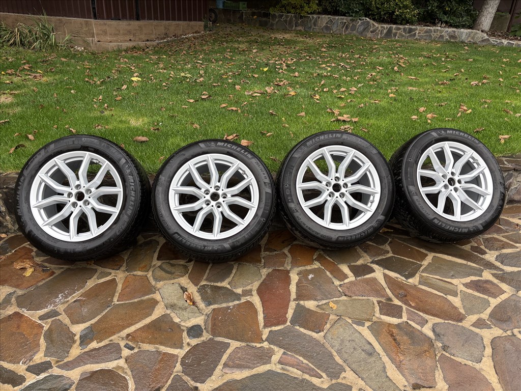  Eredeti BMW X 5-re való karc mentes felnik téli gumival eladók 1. kép