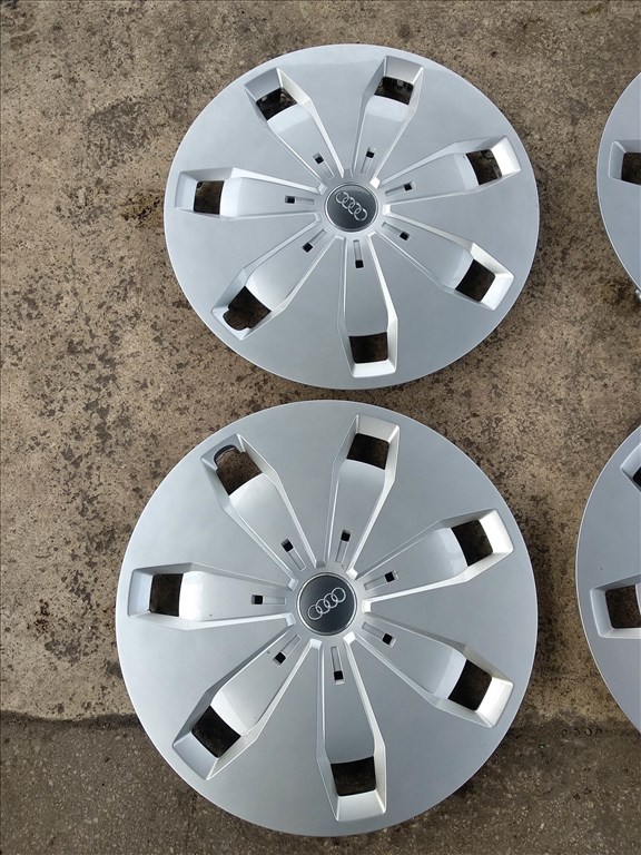 16-os Gyári Audi dísztárcsa 25000ft a 4db/30/ 2. kép