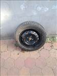  4x100 lyukosztású 15" használt lemezfelni, rajta 175/65 használt Kumho téli gumi 