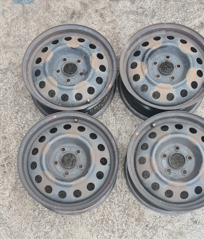  5x114.3 lyukosztású 6J 16" használt (gyári felni) lemezfelni 1. kép