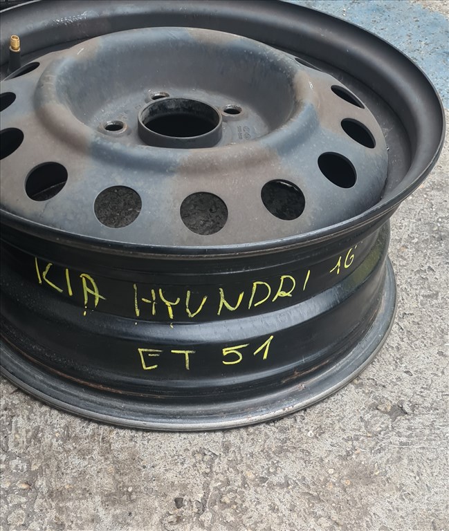  5x114.3 lyukosztású 6J 16" használt (gyári felni) lemezfelni 3. kép