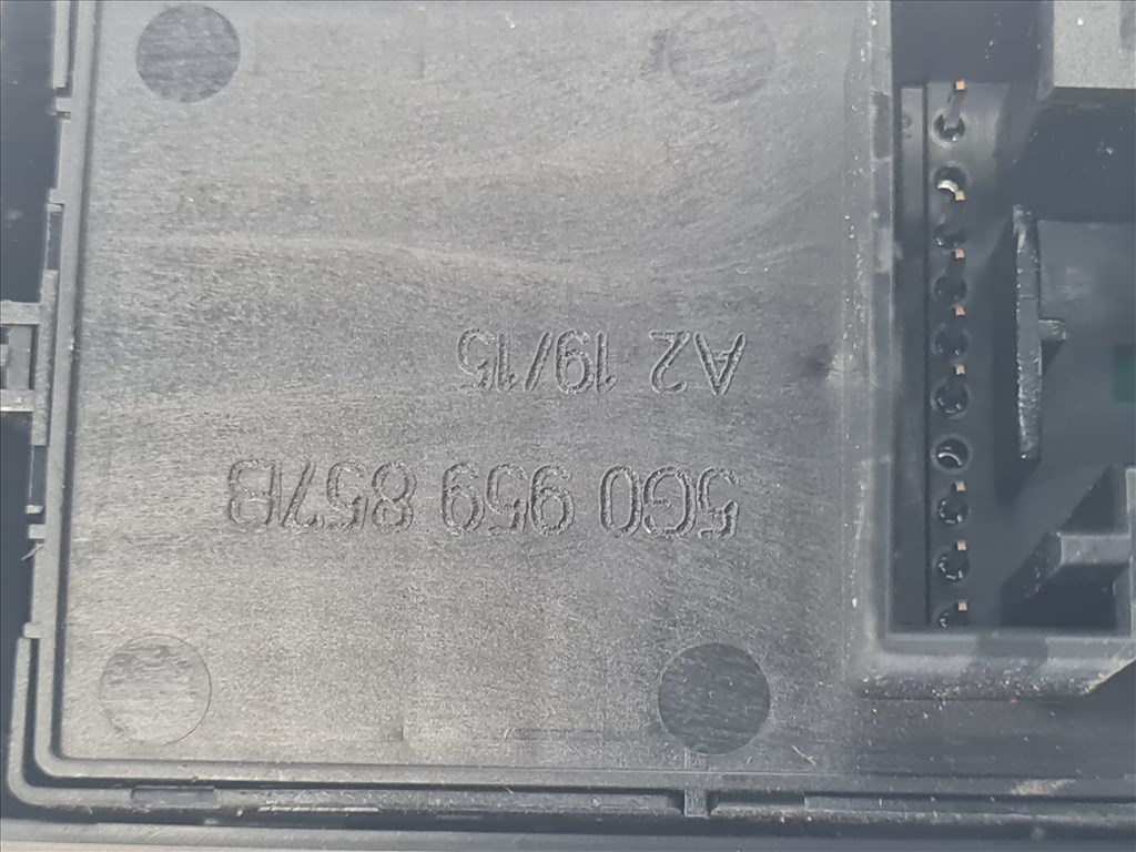 Volkswagen Golf VII bal első ablakemelő kapcsoló (24970) 5g1867255c 5g0959857b 8. kép