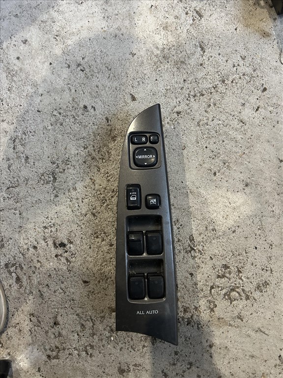 Lexus IS (XE20) 250 elektromos ablakemelő kapcsoló bal első 1. kép