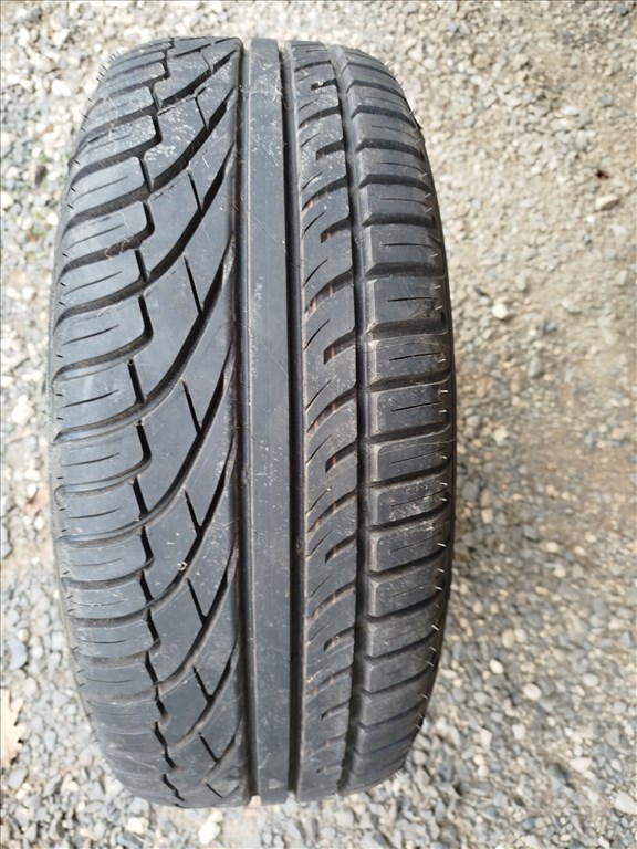  5x112 lyukosztású 16" új lemezfelni, rajta 205/55 új Michelin nyári gumi gumi  3. kép