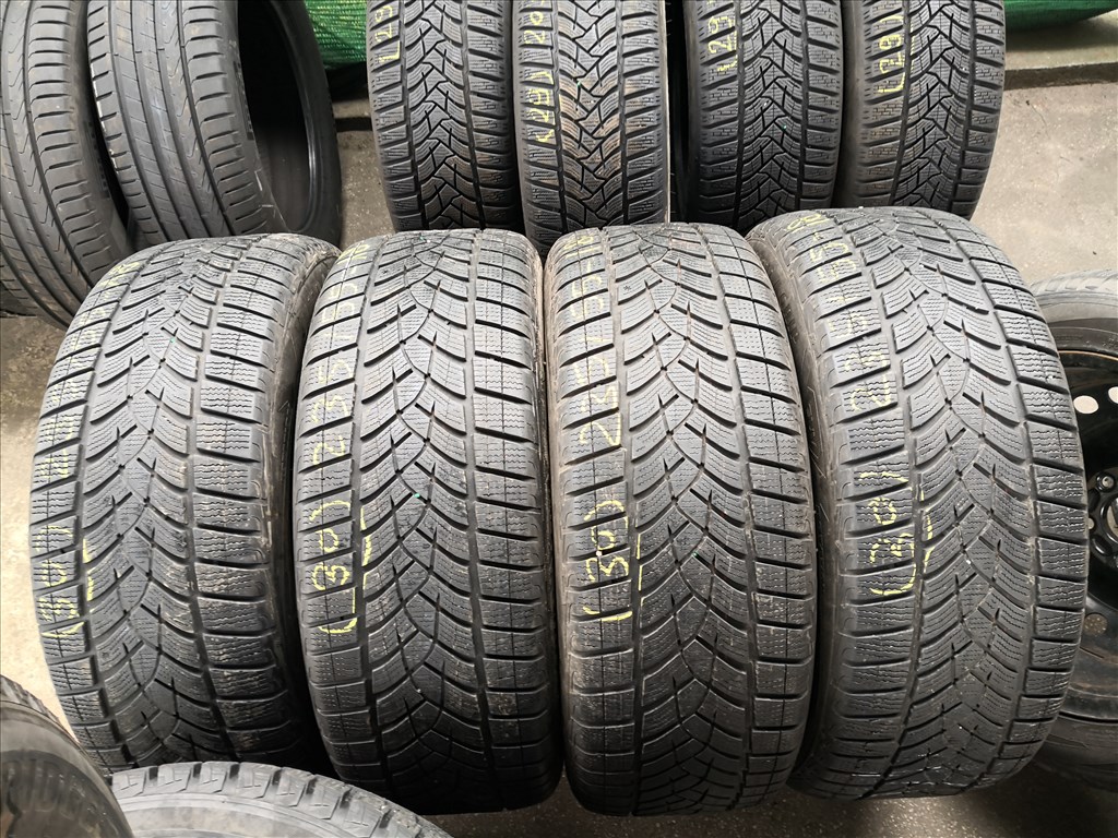 235/55 R18 Goodyear téli gumi 30000ft a 4db/30/ 5. kép