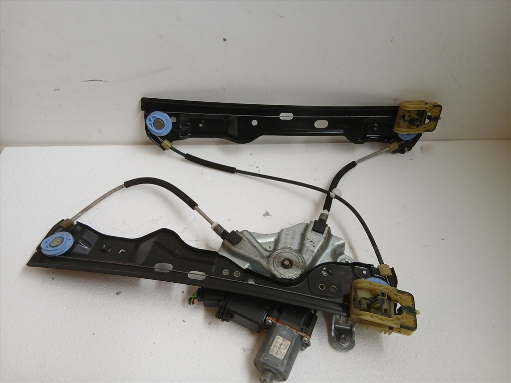 Opel Astra J 2009-2015 jobb első Ablakemelő Szerkezet Elektromos 915368104 1. kép