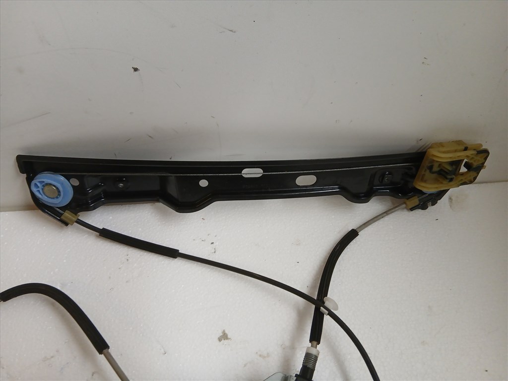 Opel Astra J 2009-2015 jobb első Ablakemelő Szerkezet Elektromos 915368104 4. kép