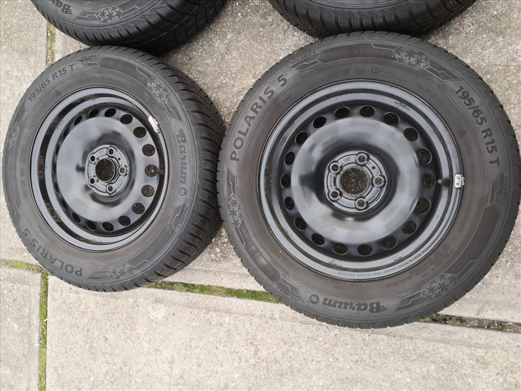 Skoda 15-ös télikerék 5x100-as lyukosztású 4. kép