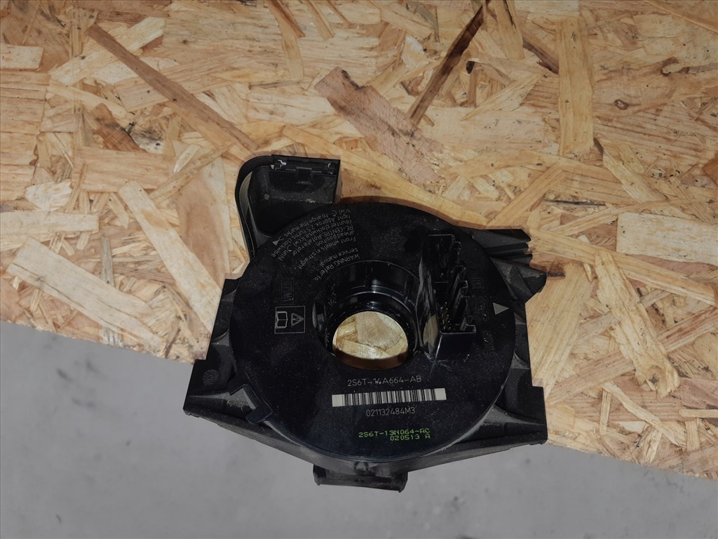 Ford Fiesta V Légzsák Átvezetõ Szalag 2S6T14A664 1. kép