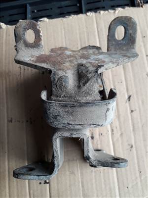 Opel Campo Motortartó Bak