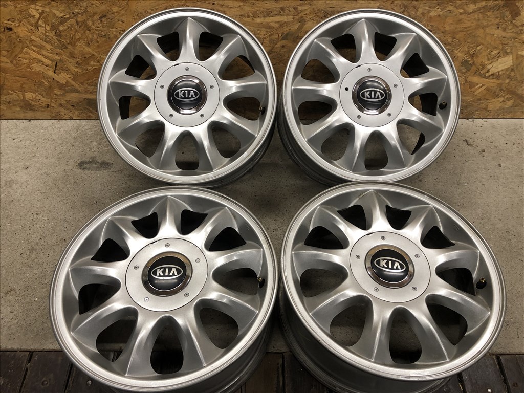 16 colos gyári Kia alufelni 16 col 5x114,3 1. kép