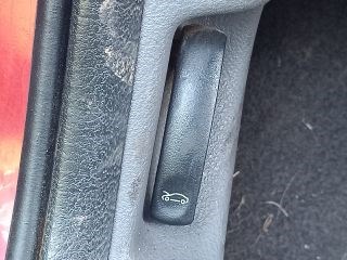 RENAULT CLIO II (BB0/1/2, CB0/1/2) Jobb hátsó Dobbetét (Kerékjárati, Műanyag) 19. kép