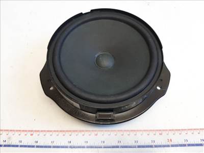 Mercedes-Benz C-osztály W204 (C204) jobb első hangszóró A2048201902