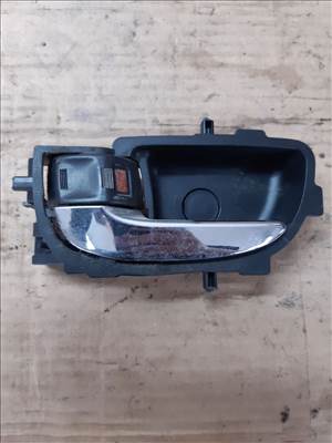 Toyota Yaris 10-20 Bal Első Belső Ajtókilincs