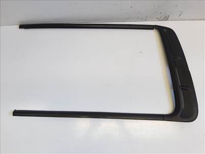 Nissan Terrano 5 ajtós bal hátsó oldalfal üveg díszléc