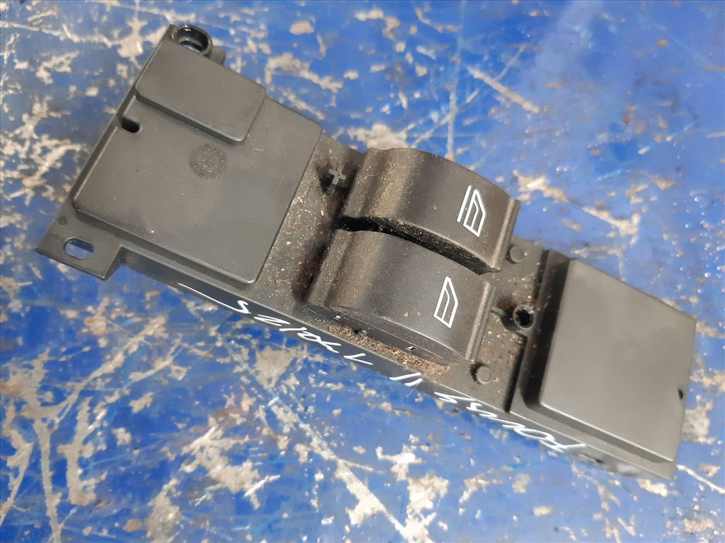 Ford Focus II Bal Elsõ Ablakemelõ Kapcsoló 4M5T 14529 AB 1. kép