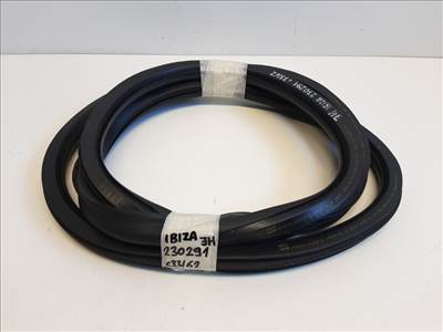 Seat Ibiza 5 ajtós jobb hátsó ajtó kédergumi 6J4867356