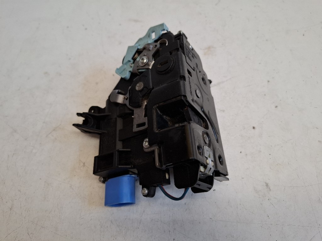 Skoda Octavia (1Z) jobb hátsó ajtózár 7L0839016D 1. kép