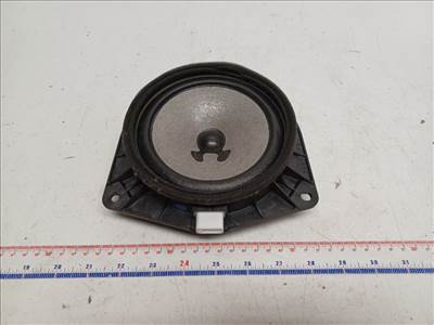 Toyota Corolla verso (E121) bal hátsó hangszóró 8616013080