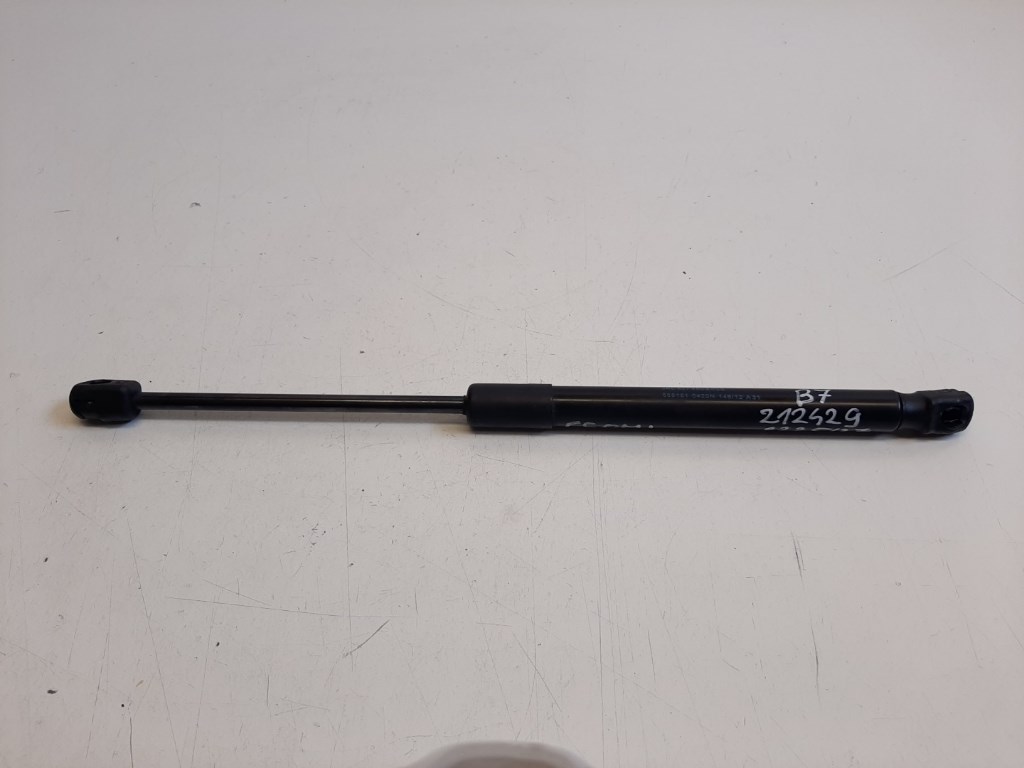 Volkswagen Passat VII 4 ajtós csomagtérajtó teleszkóp 3AE827550A 1. kép