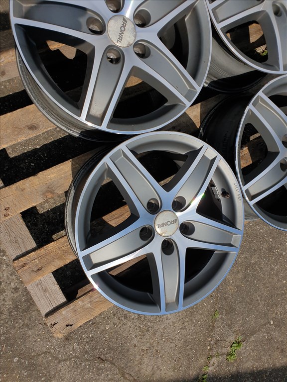 16" 5x112 Audi A4 B8 3. kép