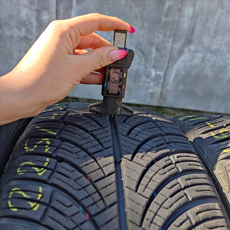 225/45 R17 Arivo négyévszakos gumi 99500ft a 4db/9/ 4. kép