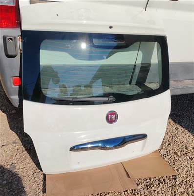 Fiat 500 Csomagtérajtó üresen eladó, fehér 