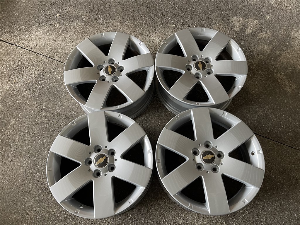 17-es, 5x115 újszerű gyári Chevrolet alufelni 1. kép