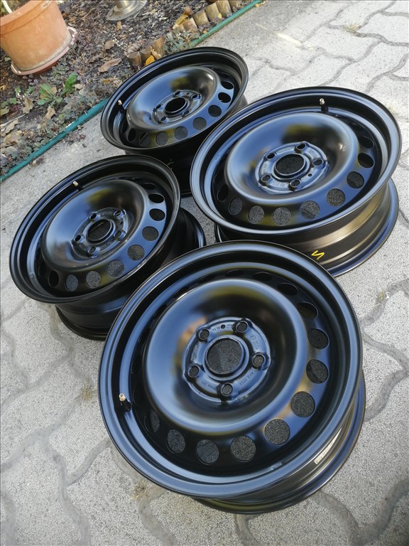 5x112 VW Golf VII., V., VI., Touran, Jetta, Caddy 15" lemezfelni  3. kép