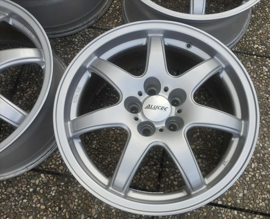 5x112 17 Alutec alufelni r17 " VW Skoda Audi Seat Cupra Mercedes 3. kép