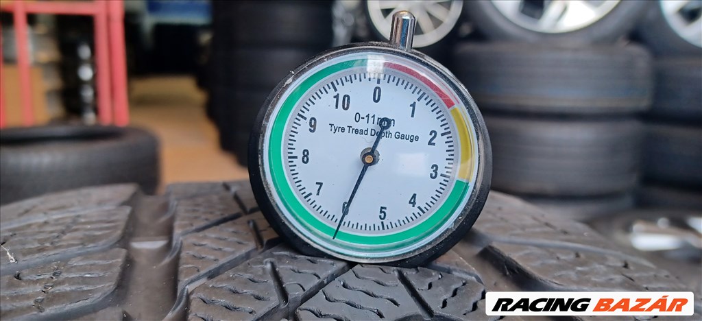  Pirelli Sottozero3 Winter MO 245/45 R18 téli gumik 2db 3. kép