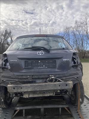 Toyota Yaris III. Csomagtérajtó (2011-20)